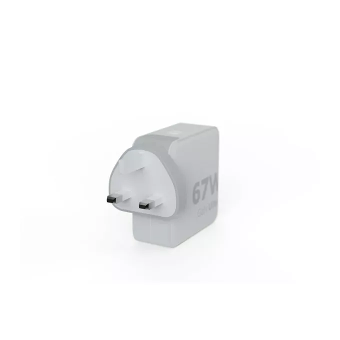 Xtorm Adapter podróżny GaN Ultra 67W wtyczki EU,US,UK + kabel USB-C PD