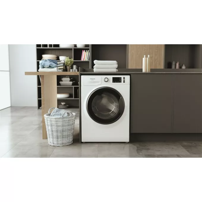 Hotpoint-Ariston Pralka NM11846WSAEU