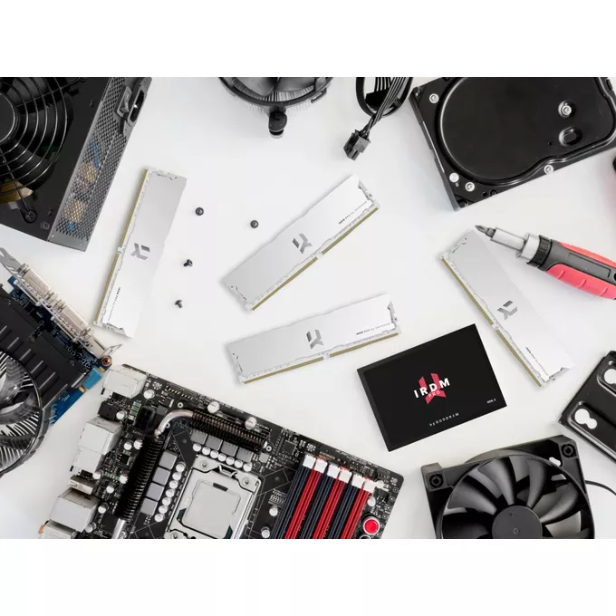 GOODRAM Pamięć DDR4 IRDM PRO 16/4000 (1*16GB) 18-22-22 biała